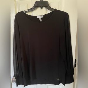 Blouse with transparent sleeves